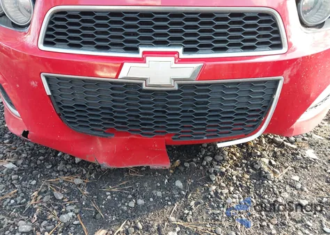 2016 Chevrolet Sonic Rs Manual из США, поврежденный, VIN 1G1JH6SB1G4133876